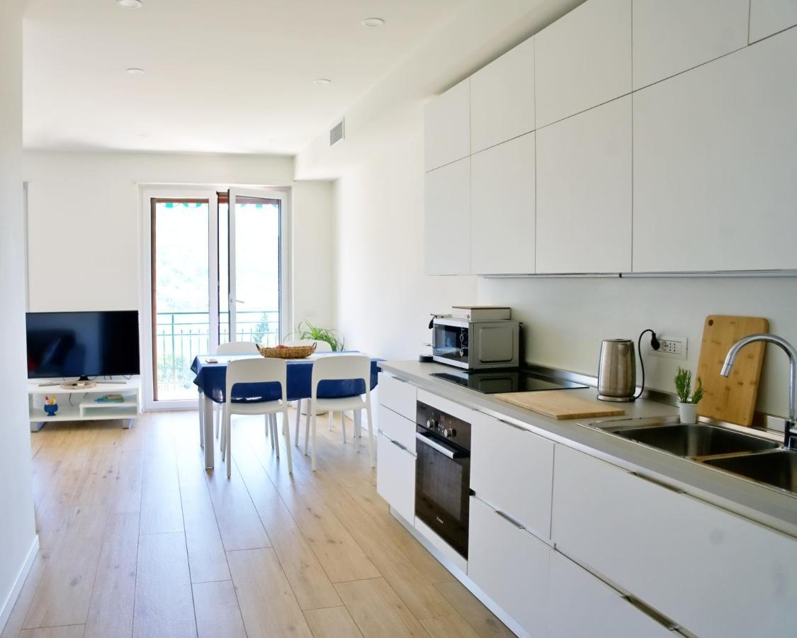 The Blue - Lake / City View Modern Apt Near Villa Olmo Como Exteriör bild